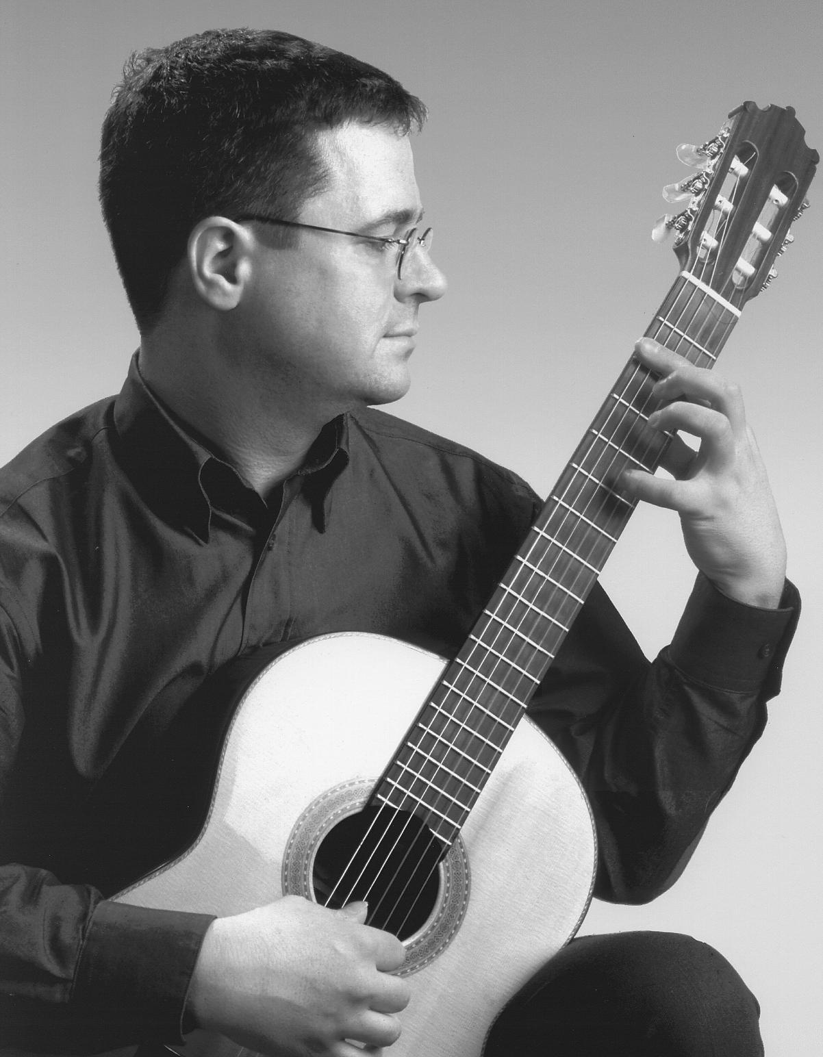 Ernst Birss, classical guitar